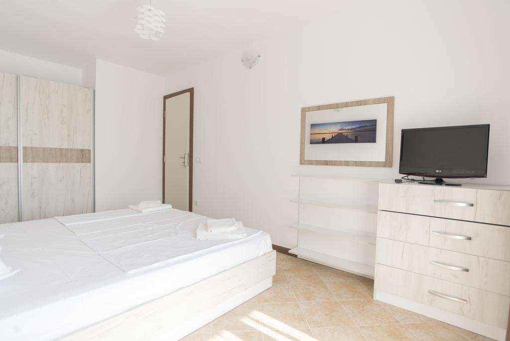 Oasis Resort & Spa Cozy Apartments Lozenets ภายนอก รูปภาพ