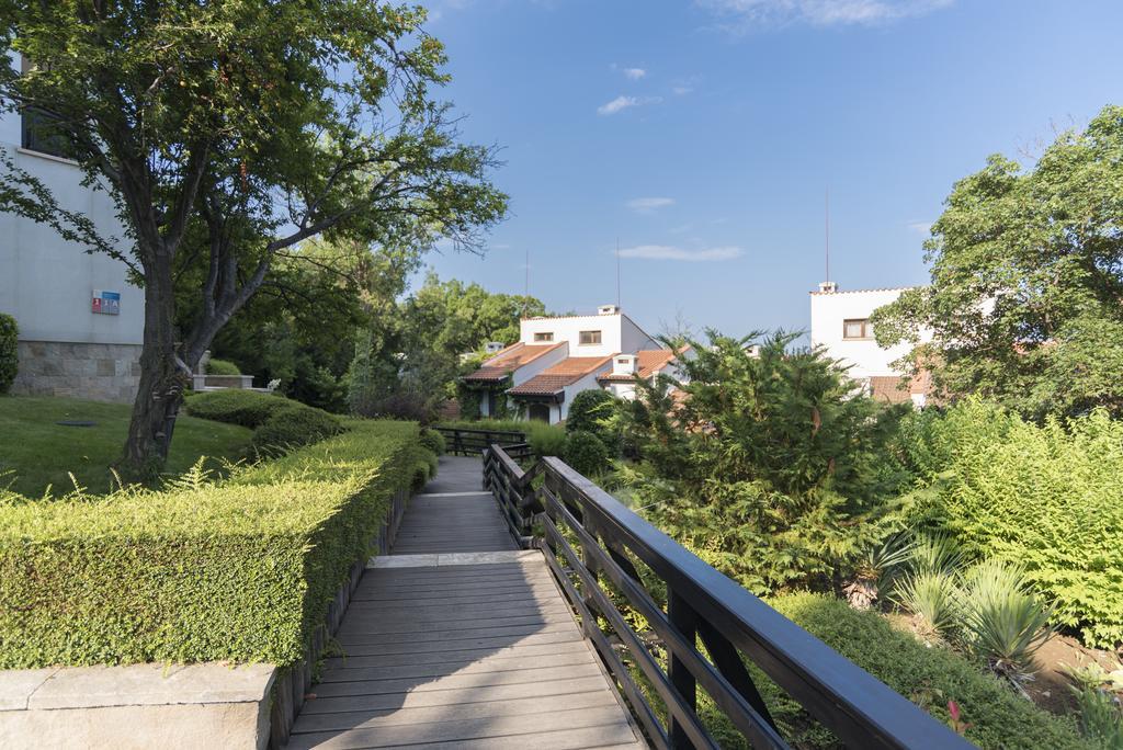 Oasis Resort & Spa Cozy Apartments Lozenets ภายนอก รูปภาพ